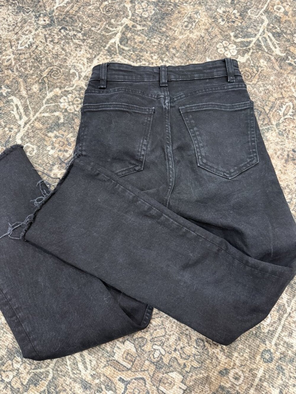 Zara Washed Black High Rise Cropped Bootcut Jeans Raw Hem Size 00 - Picture 5 of 5